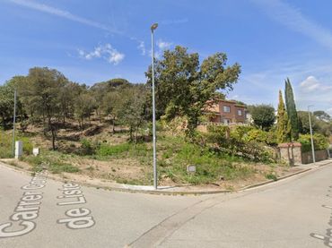 Terreny residencial en venda a Avinguda del Golf 29