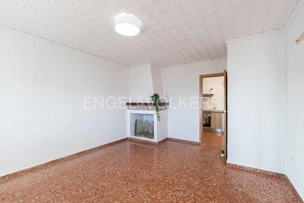 Sala d'estar de Casa o xalet en venda en Alginet amb Aire condicionat, Calefacció i Jardí privat