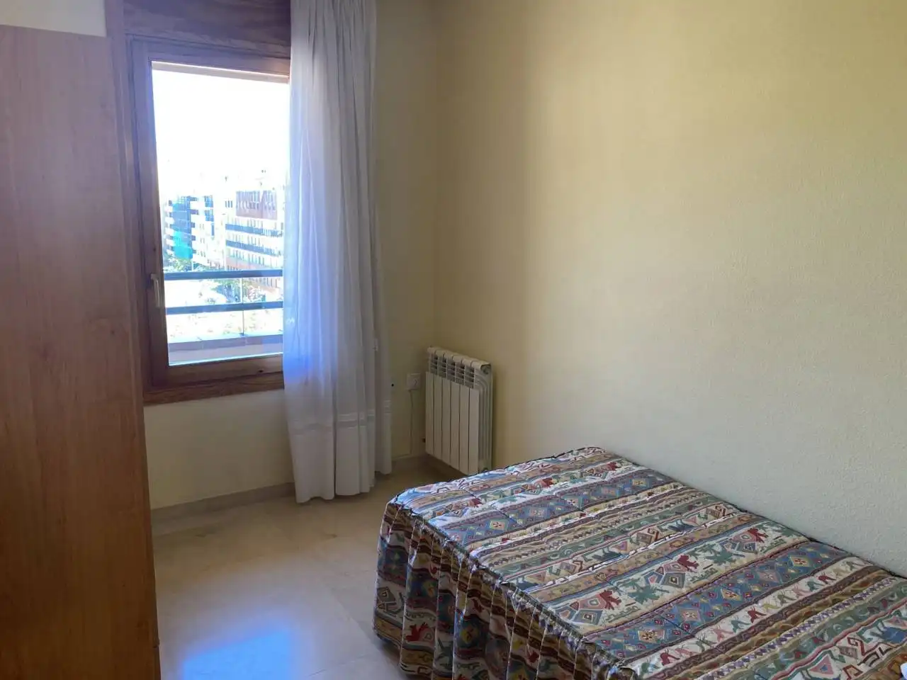 Bedroom of Flat for rent in Alcañiz  with Heating, Furnished and Balcony