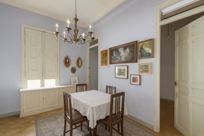 Dining room of Flat for sale in  Madrid Capital