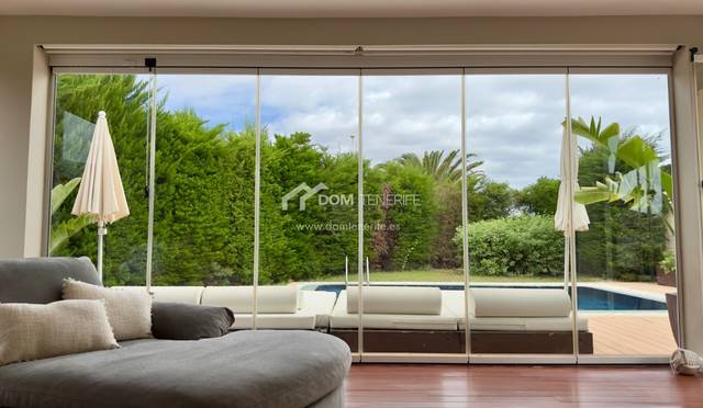 Casa-chalet en Venta en Playa Fañabé Alto