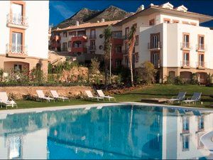 Vista exterior de Pis en venda en Benalmádena amb Aire condicionat, Terrassa i Moblat