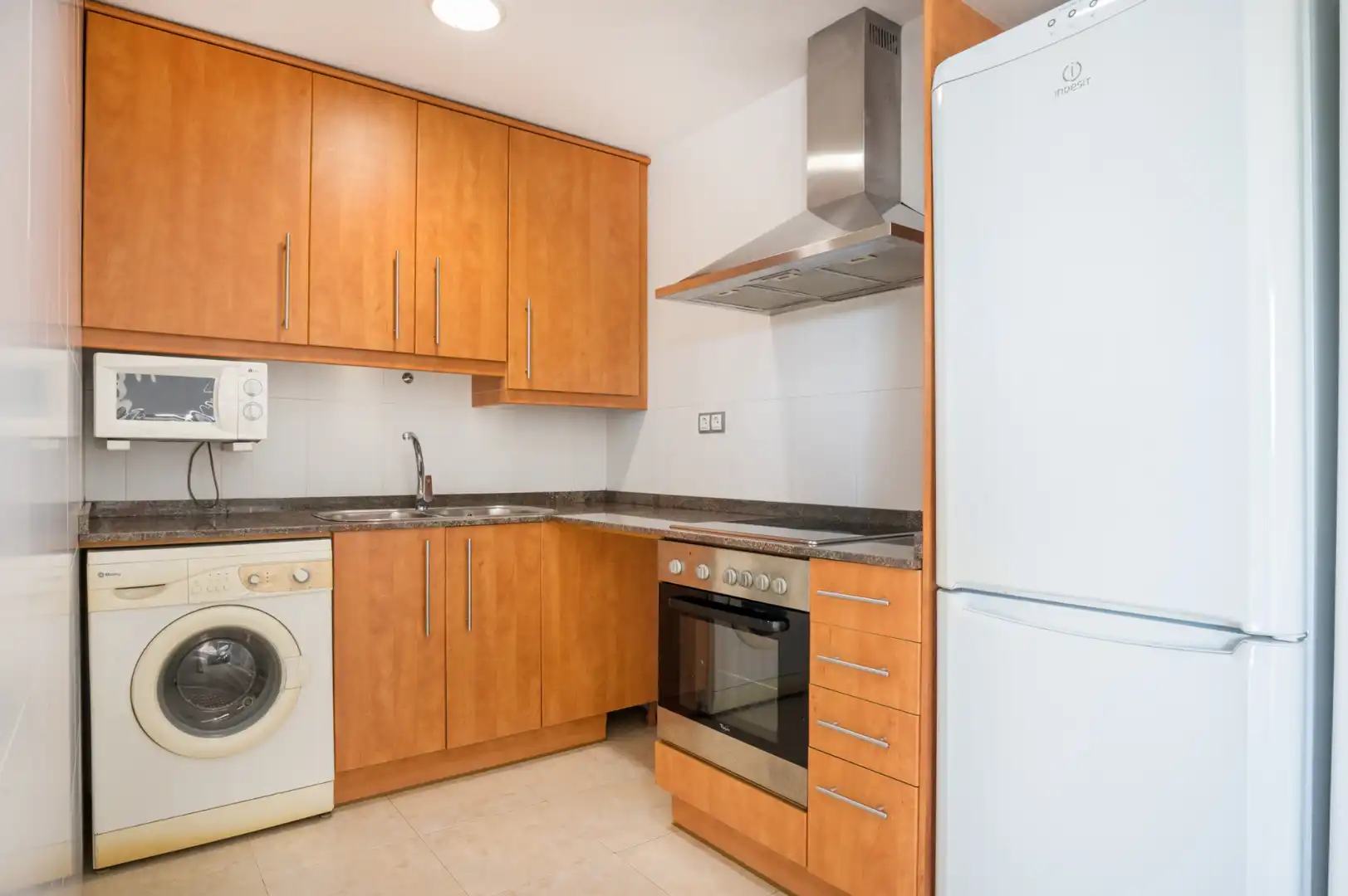 Küche von Wohnung zum Verkauf in Terrassa mit Klimaanlage, Heizung und Abstellraum