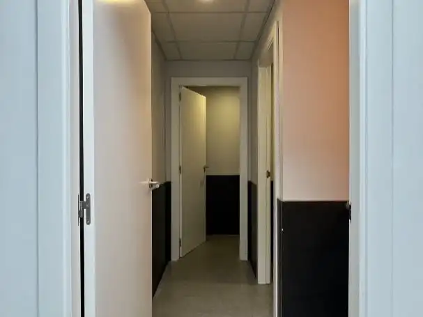 Büro zum Verkauf in Aranjuez mit Klimaanlage, Heizung und Terrasse