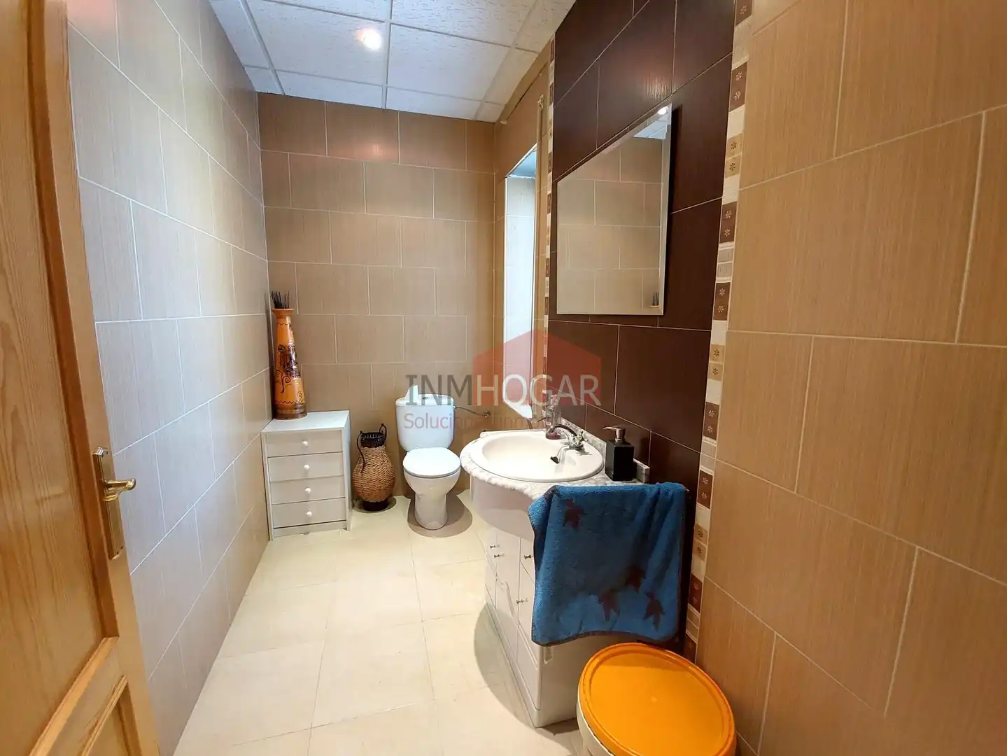 Bathroom of Houses for sale in Sanchidrián  with Private garden, Parquet flooring and Terrace