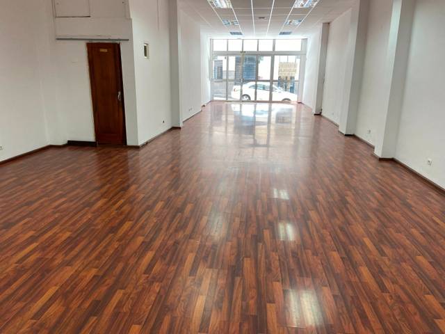 Local comercial en Alquiler en Calle Medico Martinon Leon, 15 en Gáldar pueblo