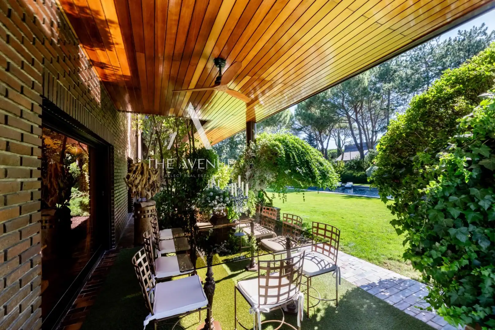 Terrassa de Casa o xalet en venda en Boadilla del Monte amb Calefacció, Jardí privat i Terrassa