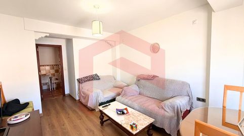 Photo 2 of Flat for sale in Calle Segovia, Peñamefecit - Avda Barcelona, Jaén Capital