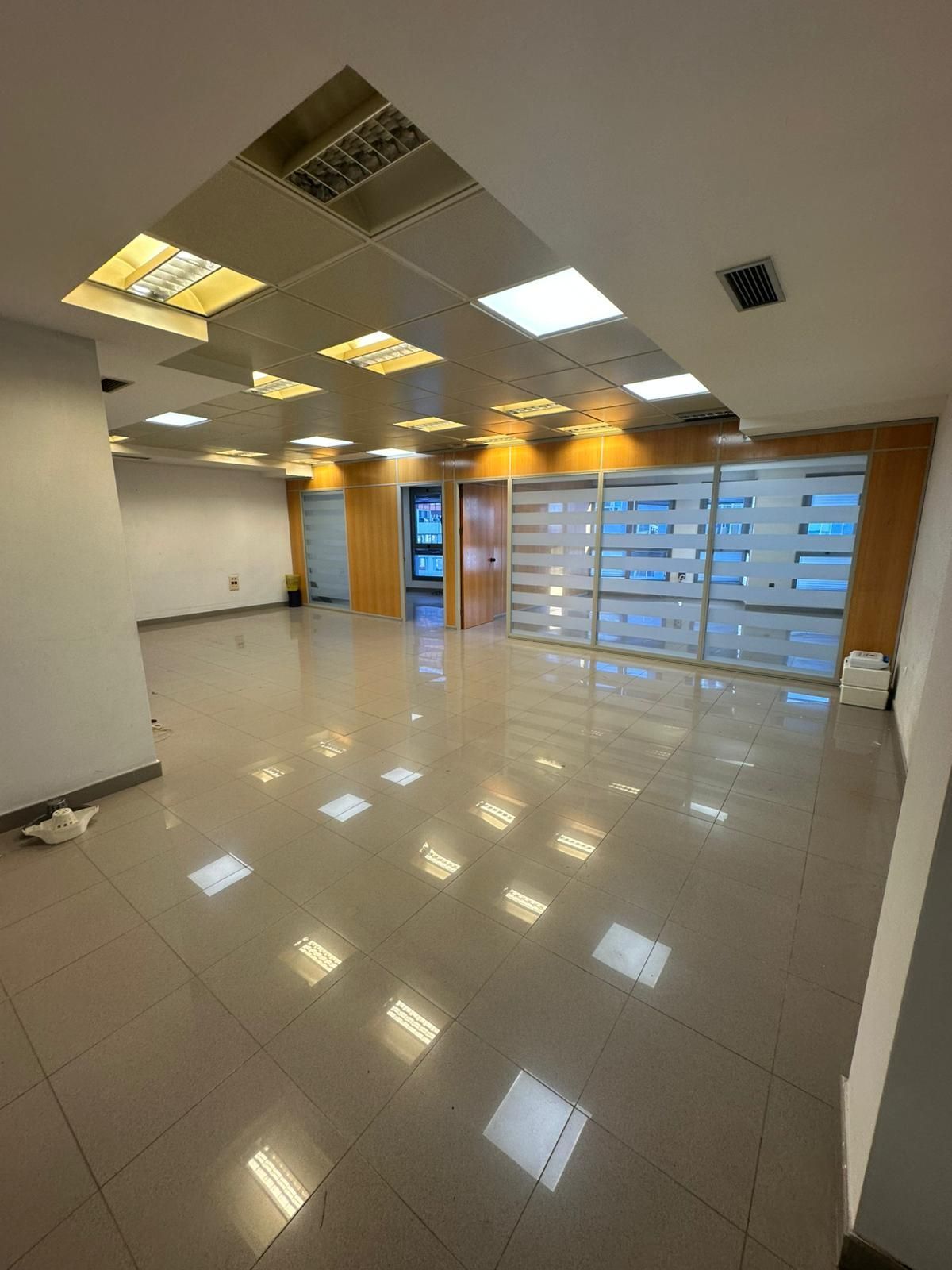 Office to rent in Arenales - Lugo - Avda. Marítima, Centro