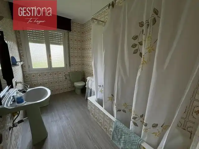 Bany de Casa o xalet en venda en Noja