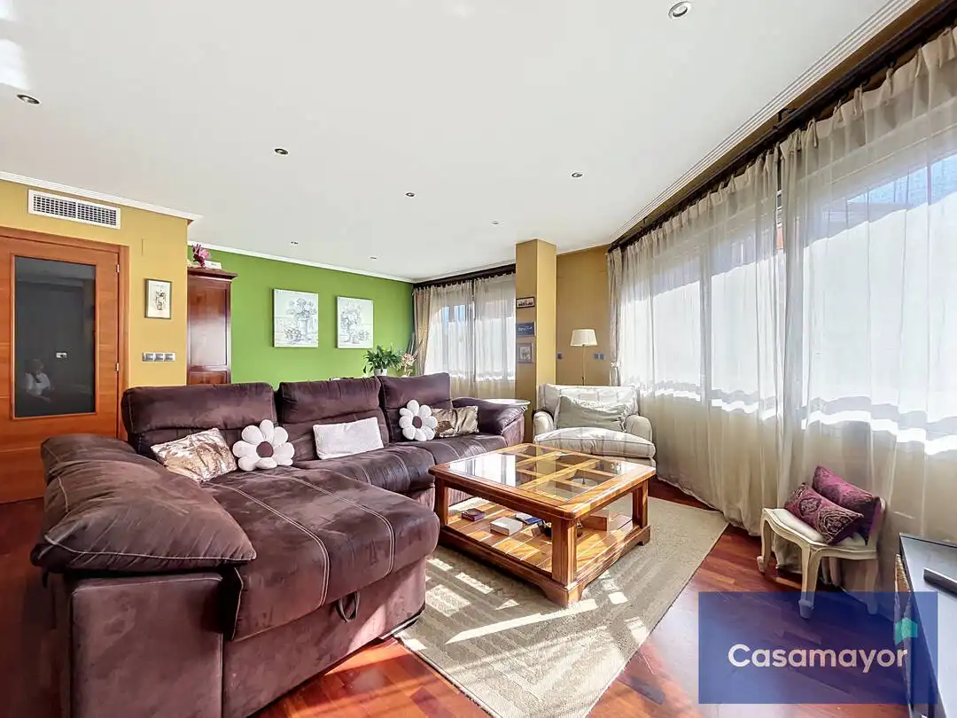 Sala de estar de Piso en venta en Alicante / Alacant con Aire acondicionado, Calefacción y Trastero