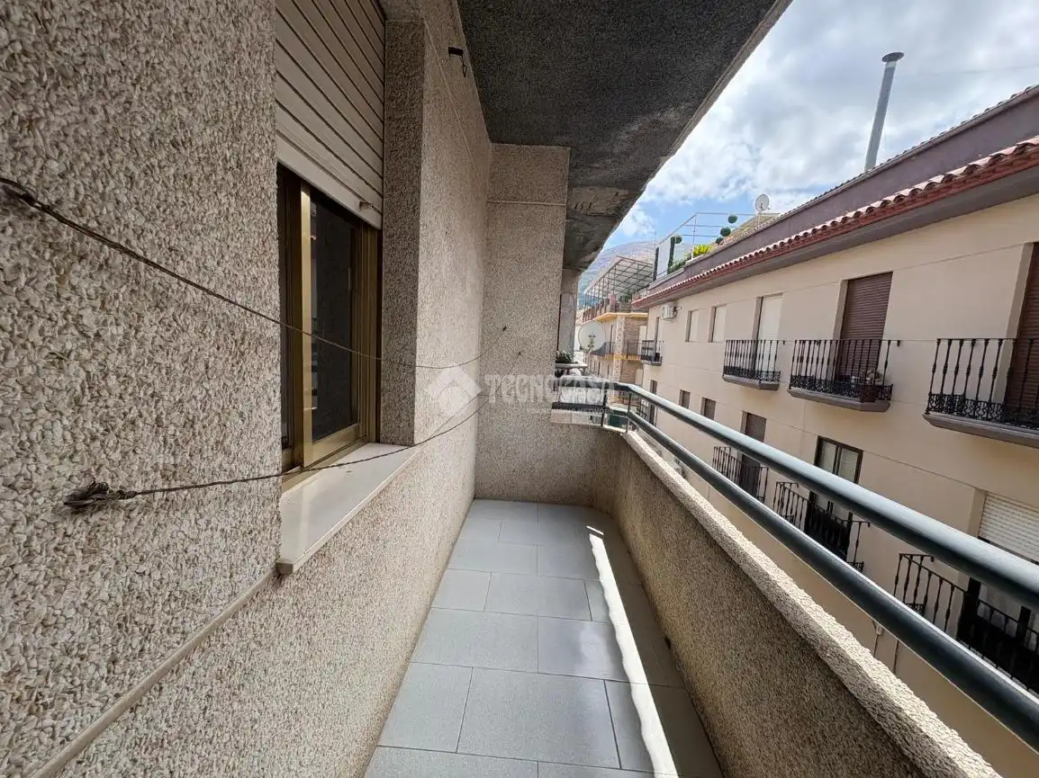 Pis amb terrassa en venda a Valdepeñas de Jaén, imagen 5