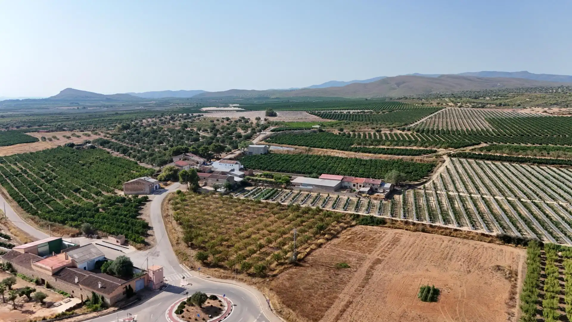 Houses for sale in Chulilla  with Air Conditioner, Heating and Terrace