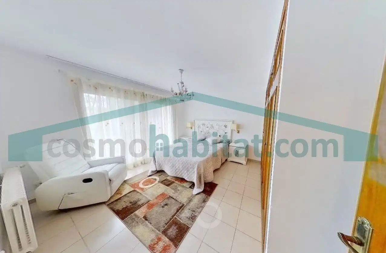 Habitación de Casa adosada de alquiler en La Cañada