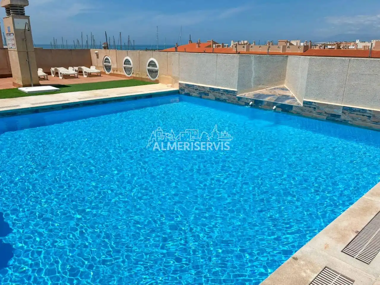 Schwimmbecken von Maisonette zum Verkauf in El Ejido mit Klimaanlage, Balkon und Gemeinschaftspool