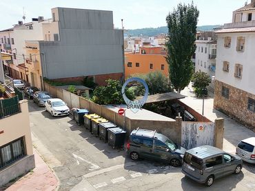 Terreny residencial en venda a Carrer de Remus i Rufí