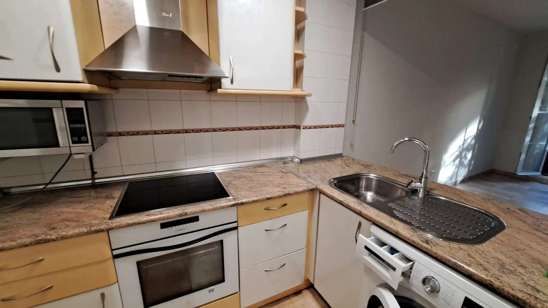 Cocina de Piso de alquiler en Zaragoza con Aire acondicionado, Calefacción y Trastero