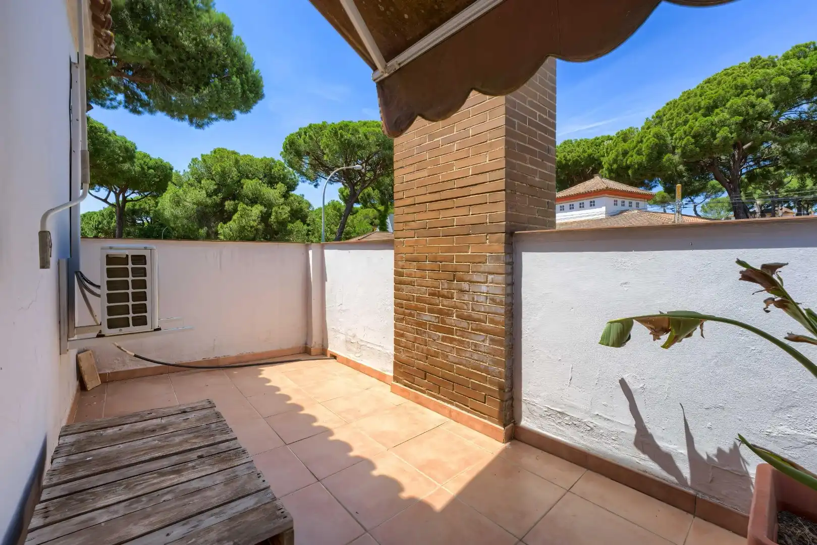 Terrassa de Casa o xalet en venda en Alcalá de Guadaira amb Aire condicionat, Calefacció i Jardí privat