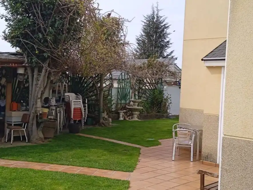 Xalet amb jardí en venda a Laredo 13, imagen 4