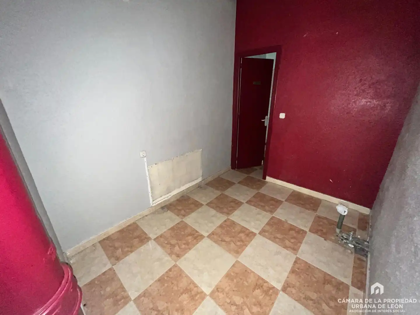 Habitación de Local en venta en León Capital 