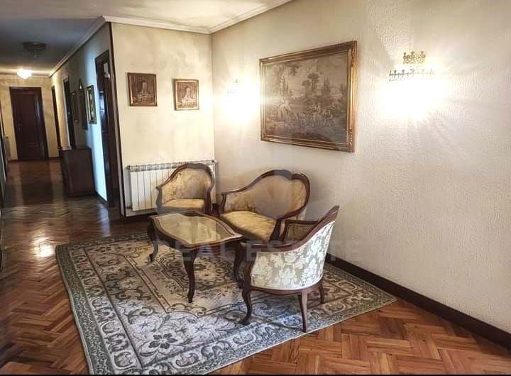 Sala de estar de Piso en venta en La Bañeza  con Calefacción y Terraza