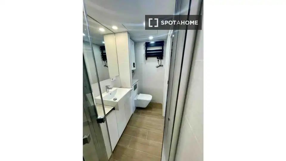 Room in Malilla