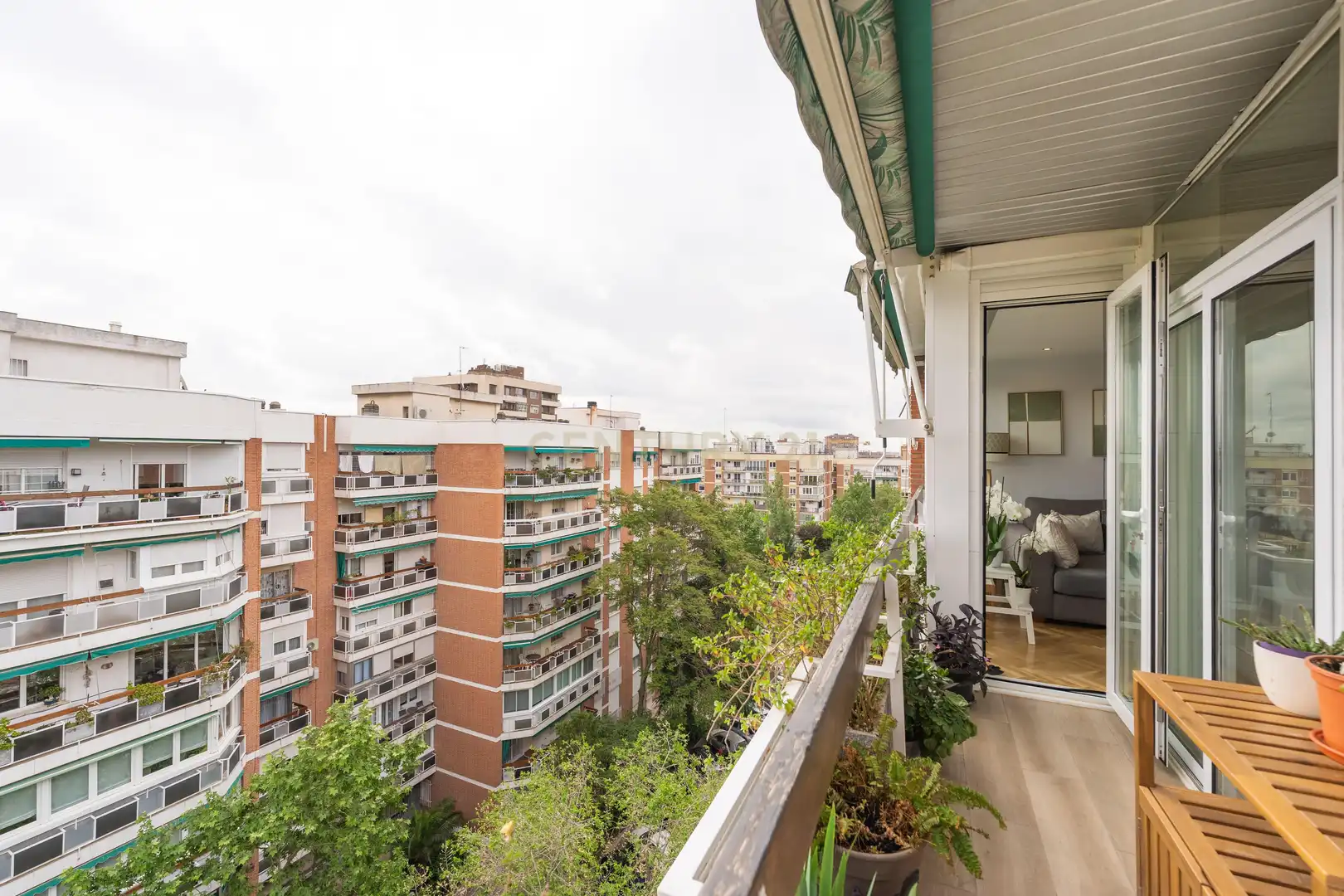 Terrassa de Apartament en venda en Madrid amb Aire condicionat, Traster i Forn
