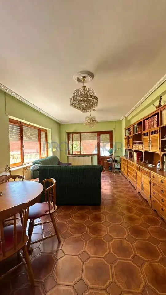 Sala de estar de Casa o chalet en venta en Carrizo con Calefacción, Jardín privado y Terraza