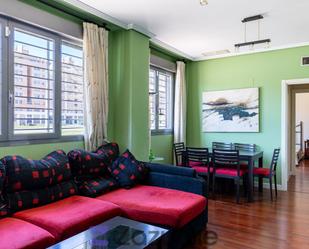 Living room of Flat to rent in  Madrid Capital  with Heating, Storage room and Furnished