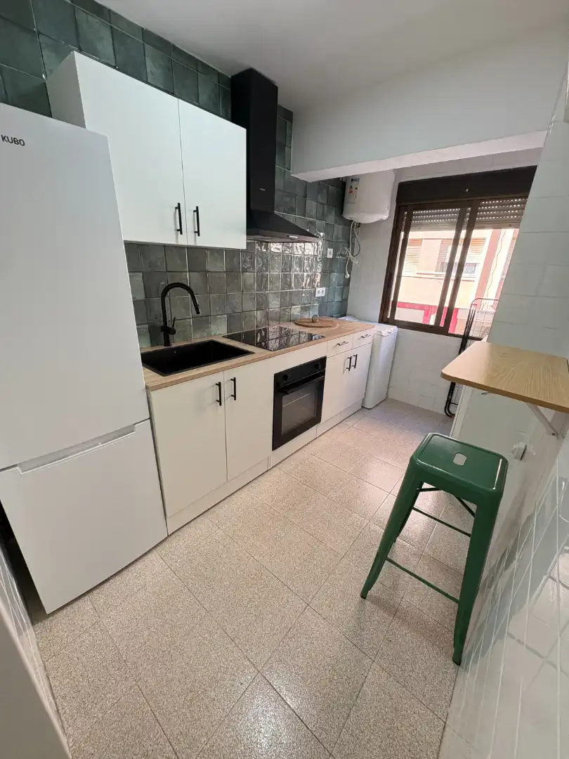Cocina de Piso de alquiler en Sagunto / Sagunt con Aire acondicionado, Calefacción y Amueblado