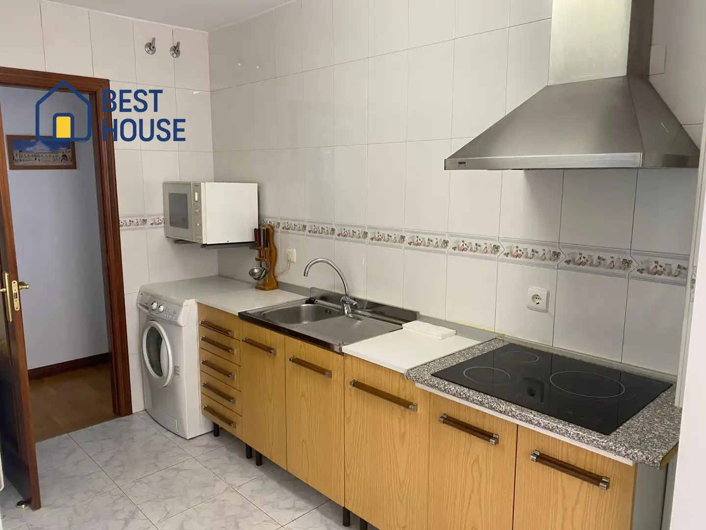 Küche von Wohnungen zur Miete in León Capital  mit Heizung, Terrasse und Abstellraum