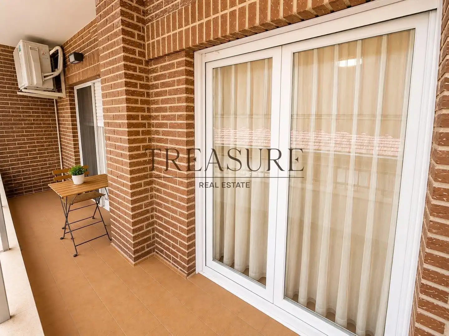 Apartament amb terrassa en venda a MURILLO, imagen 24