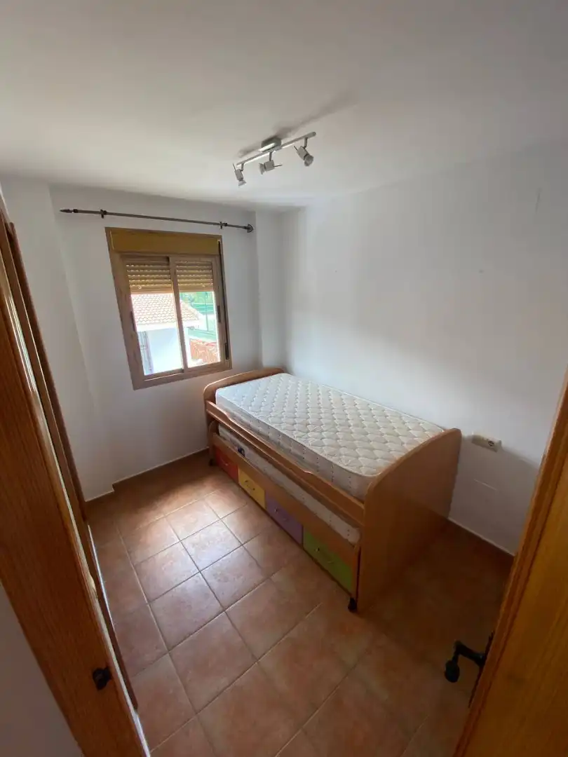 Dormitori de Casa o xalet en venda en Benaocaz amb Moblat i Rentadora