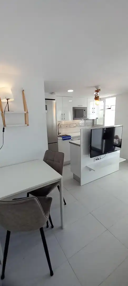 Cocina de Piso de alquiler en Las Palmas de Gran Canaria con Terraza y Amueblado