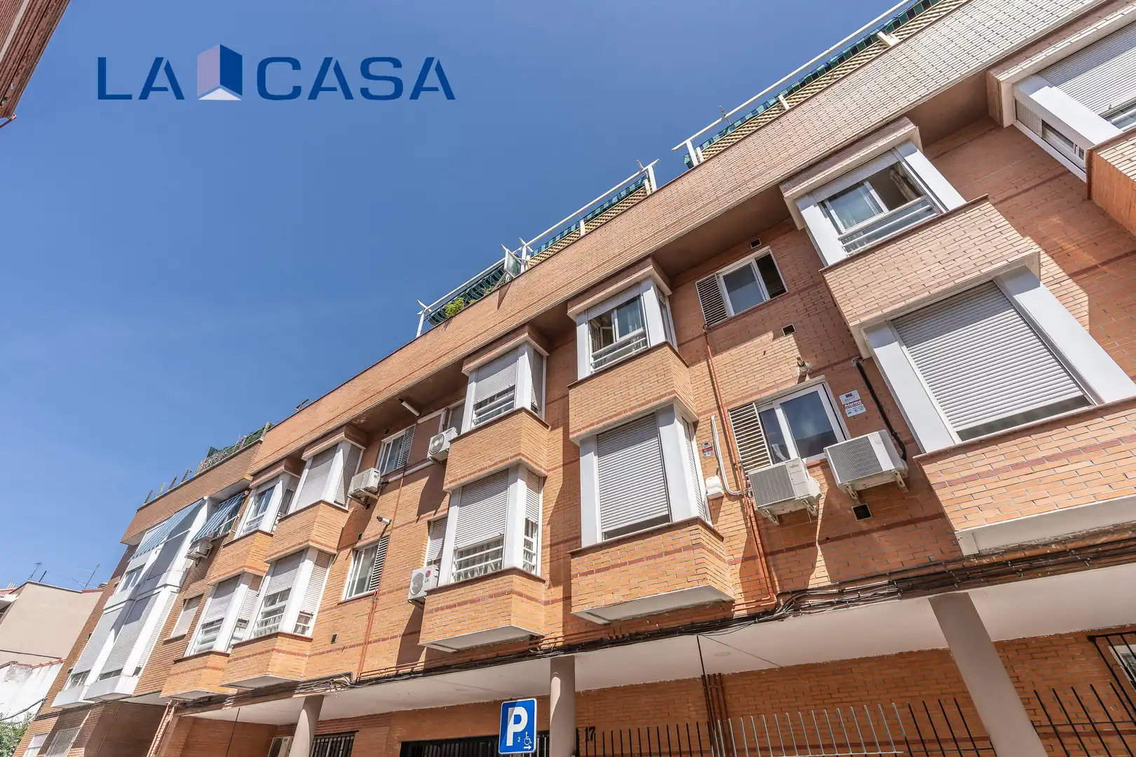 Exterior view of Flat for sale in Madrid  with Heating and Balcony