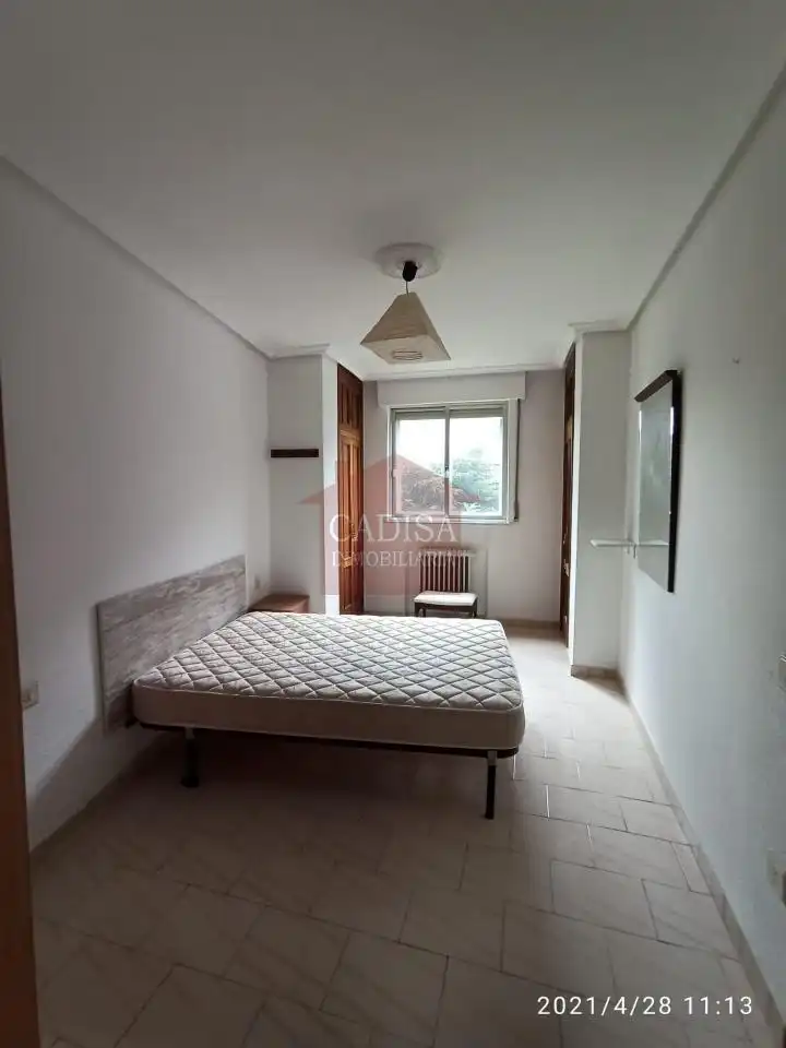 Schlafzimmer von Wohnungen zur Miete in Santa Marta de Tormes mit Möbliert