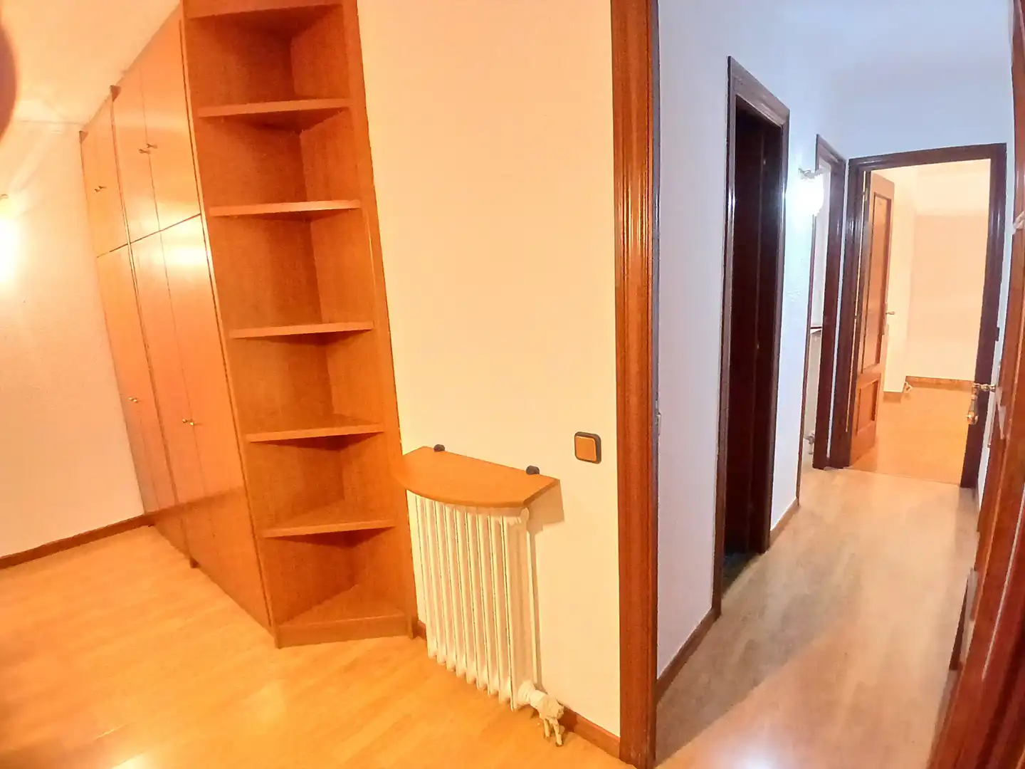 Flat for sale in Barcelona  with Air Conditioner, Heating and Parquet flooring