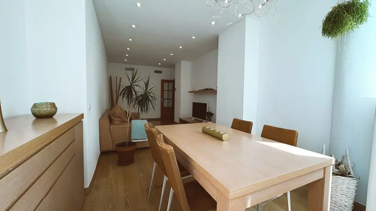 Apartamento con piscina en venta en Calle Xaloc