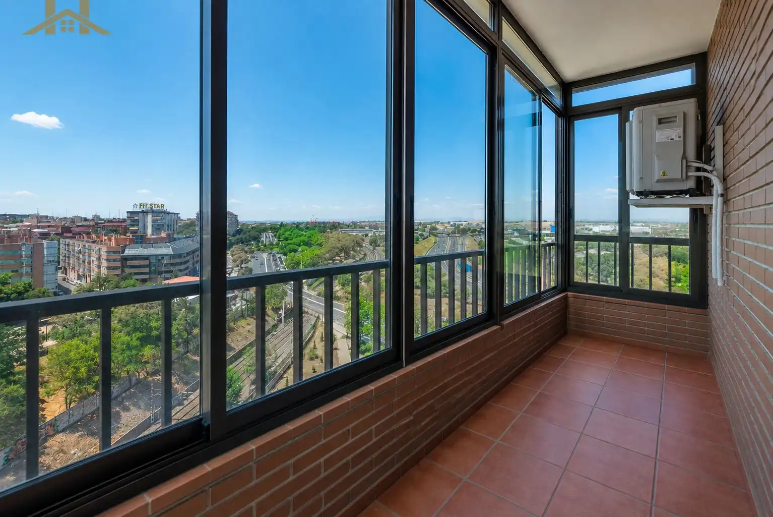 Balcony of Flat for sale in Alcorcón  with Air Conditioner, Heating and Terrace
