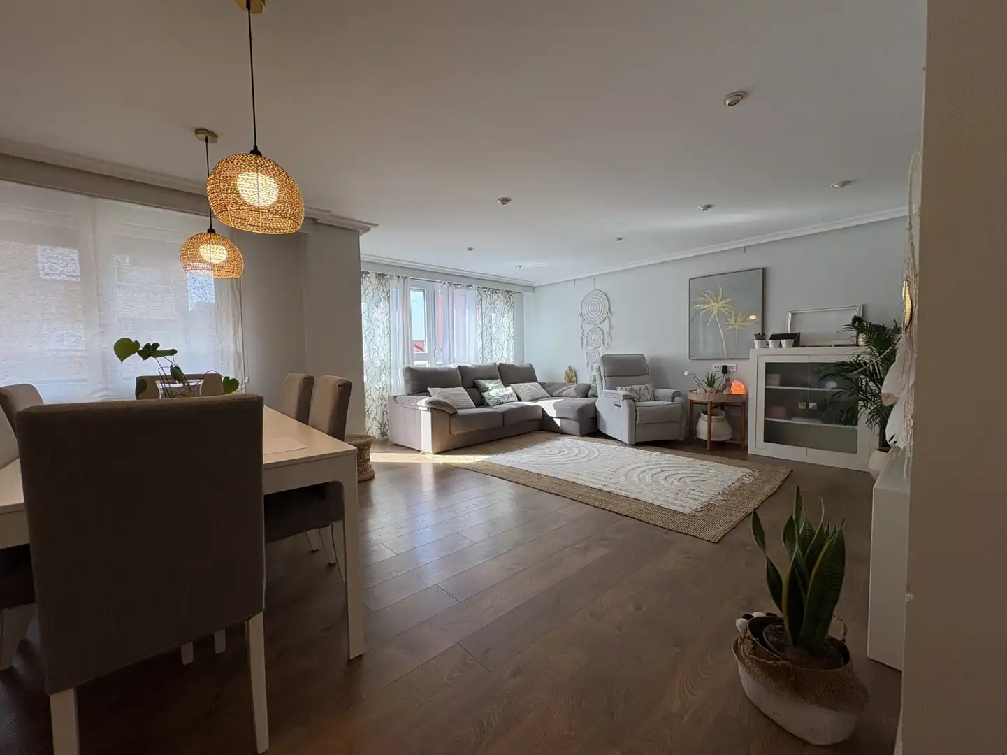 Sala de estar de Piso en venta en Xirivella con Calefacción, Trastero y Balcón