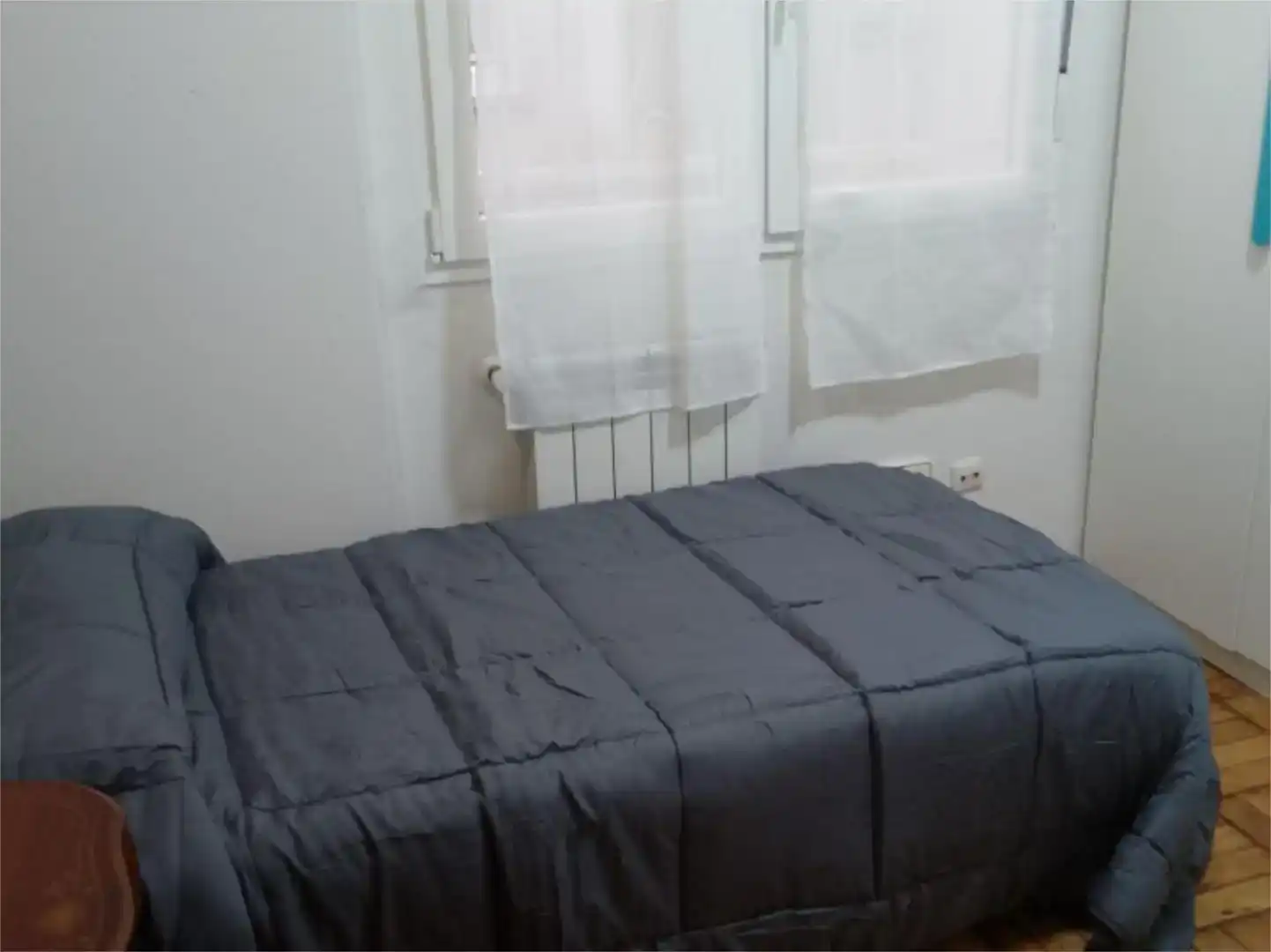 Bedroom of Flat for rent in Gijón   with Parquet flooring, Furnished and Oven