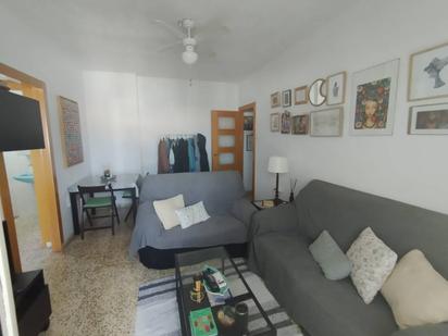 Living room of Flat for sale in  Granada Capital  with Air Conditioner and Heating