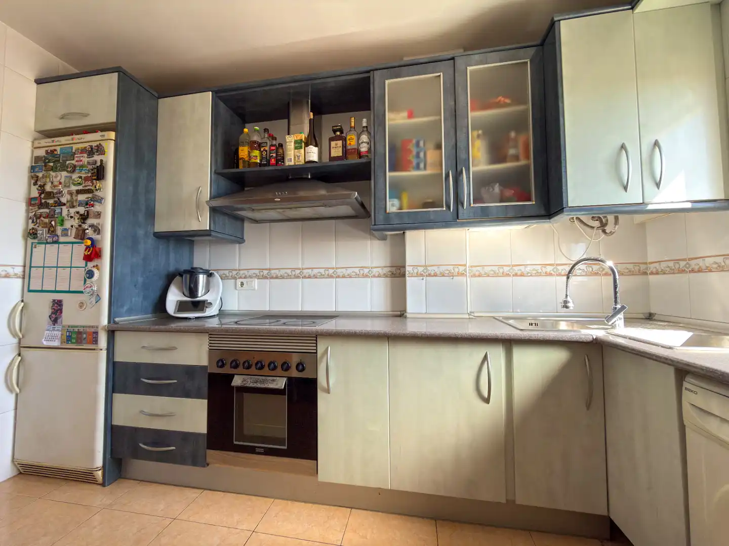 Kitchen of Attic for sale in Roquetas de Mar  with Terrace and Furnished