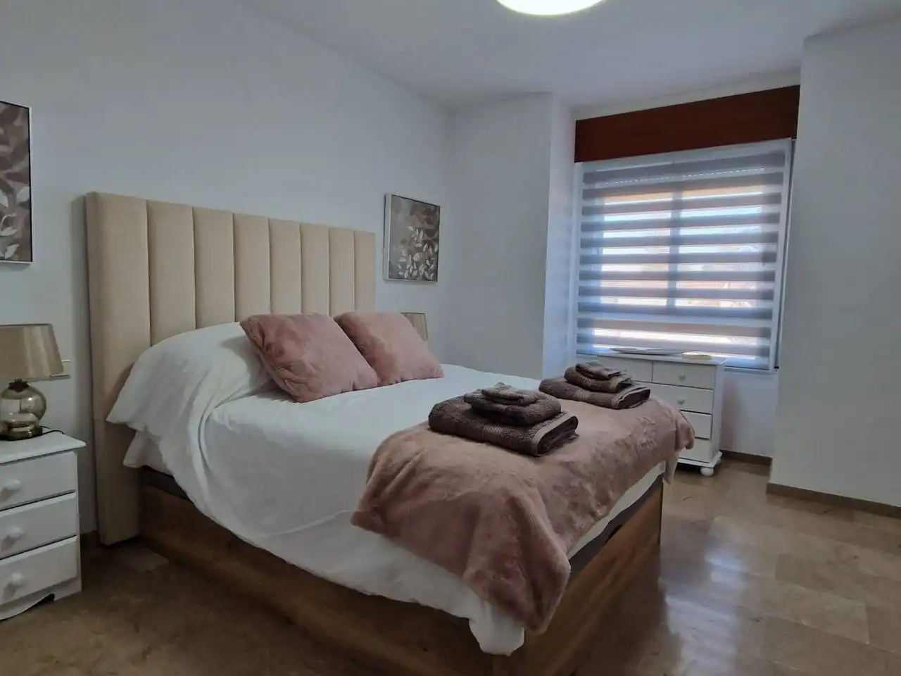 Apartamento con piscina en venta en Avenida Marysol, imagen 2