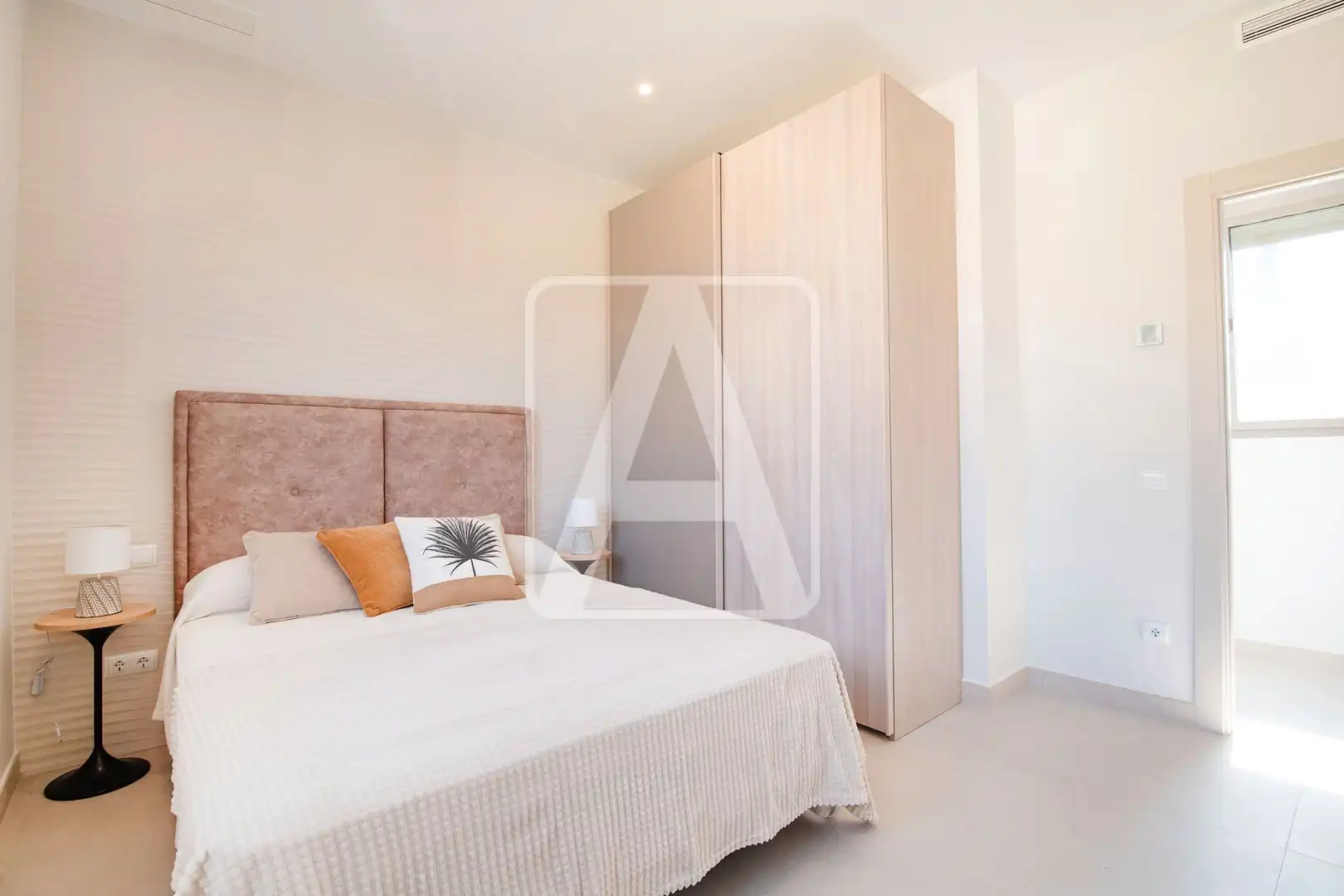 Dormitori de Casa o xalet en venda en Calpe / Calp amb Aire condicionat, Jardí privat i Terrassa