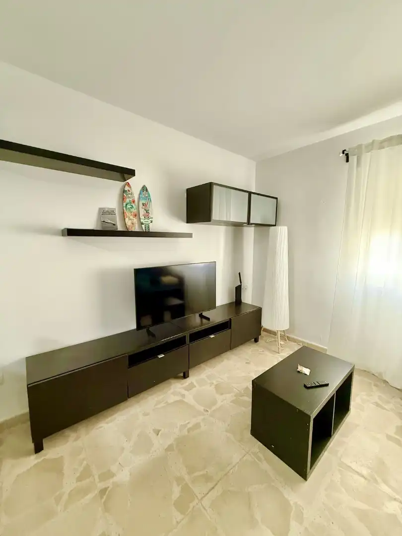 Sala d'estar de Planta baixa en venda en Sotogrande amb Aire condicionat i Moblat