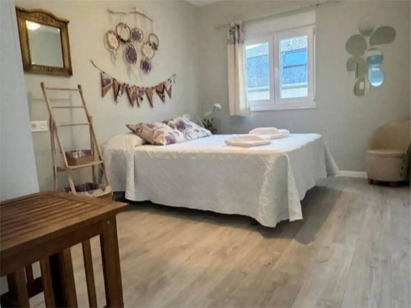 Schlafzimmer von Wohnungen zur Miete in Foz