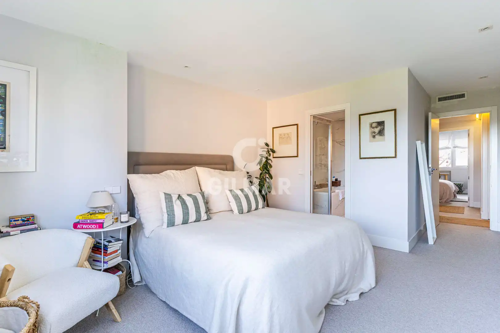 Bedroom of Flat for sale in Madrid  with Heating, Private garden and Swimming Pool