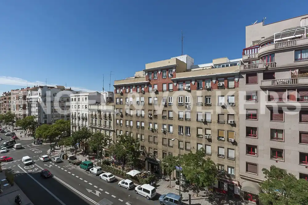 Piso con ascensor en alquiler en Doctor Castelo, imagen 16