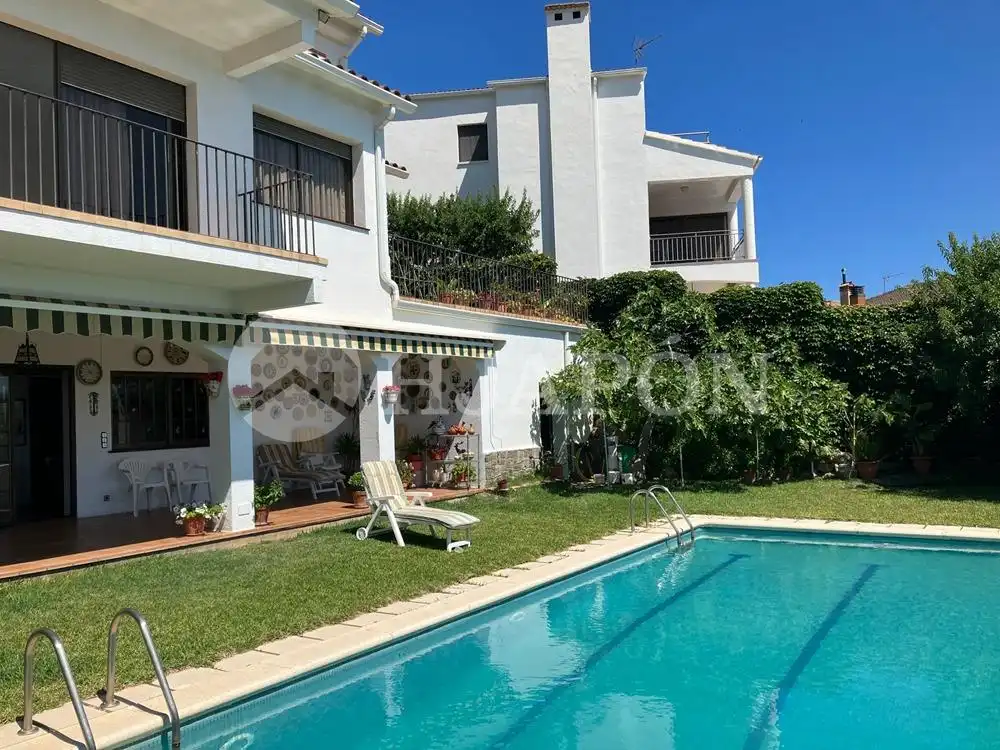 Casa con terraza en venta en Teià, imagen 3